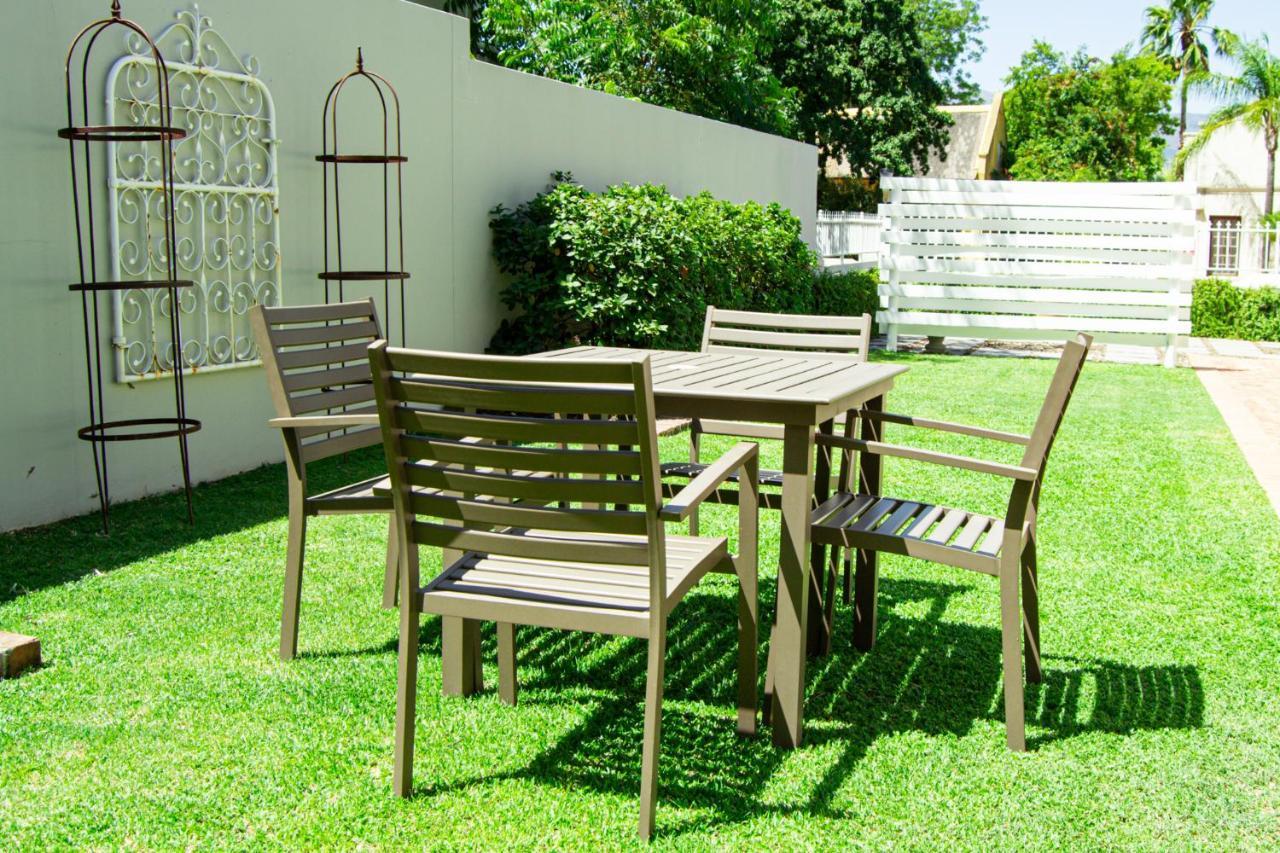 Madeliefie Guest Accommodation Paarl Extérieur photo